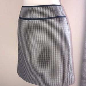 ANN TAYLOR LOFT BLACK & CREAM PENCIL SKIRT size 2